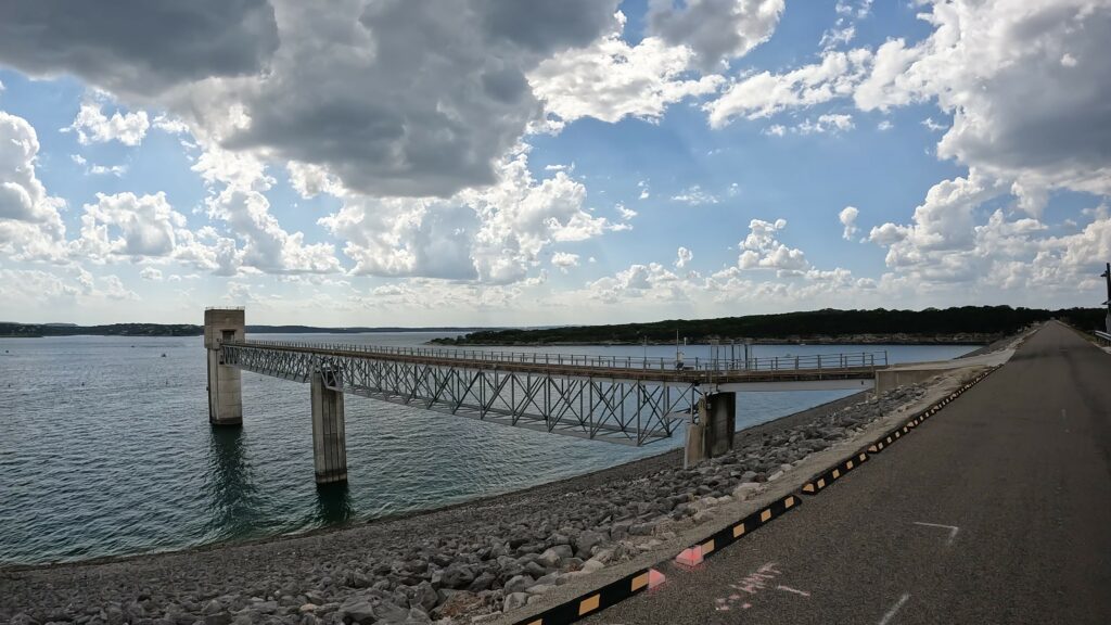 Canyon Lake Dam - Control Tower