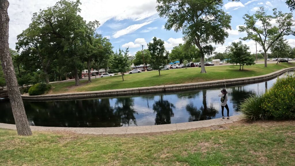 Fishing at Landa Park