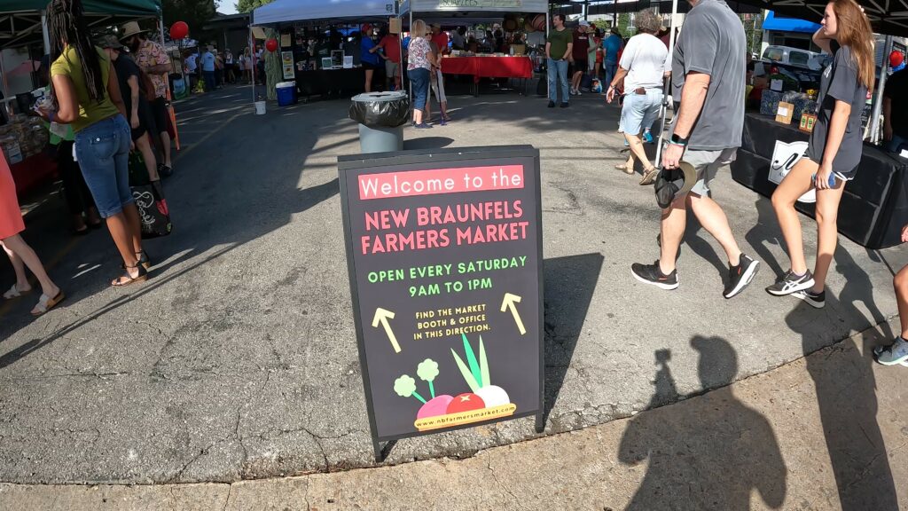 New Braunfels Farmers Market Sign