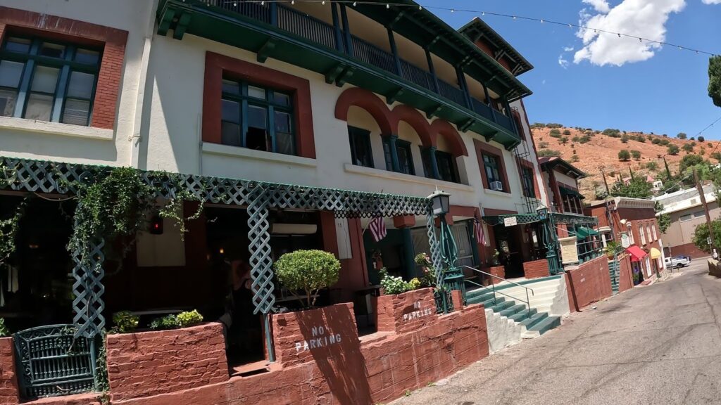 Bisbee Queen Hotel