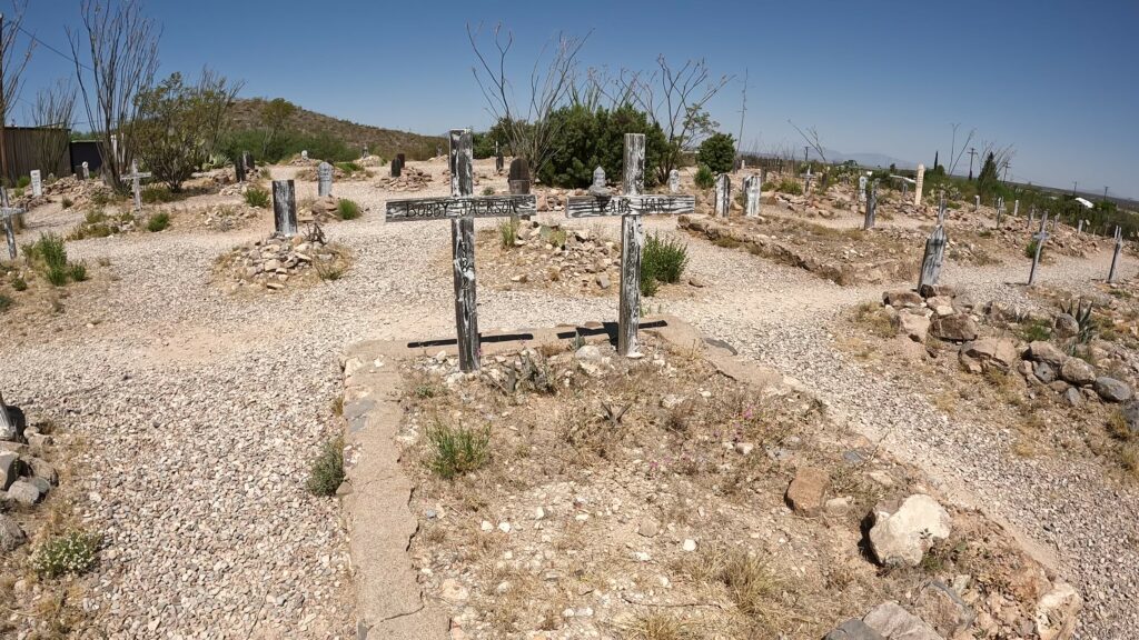 Criminals Buried Together - Bobby Jackson and Frank Hart