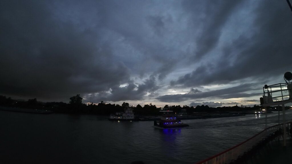 Small Tugboat on the Mississippi River