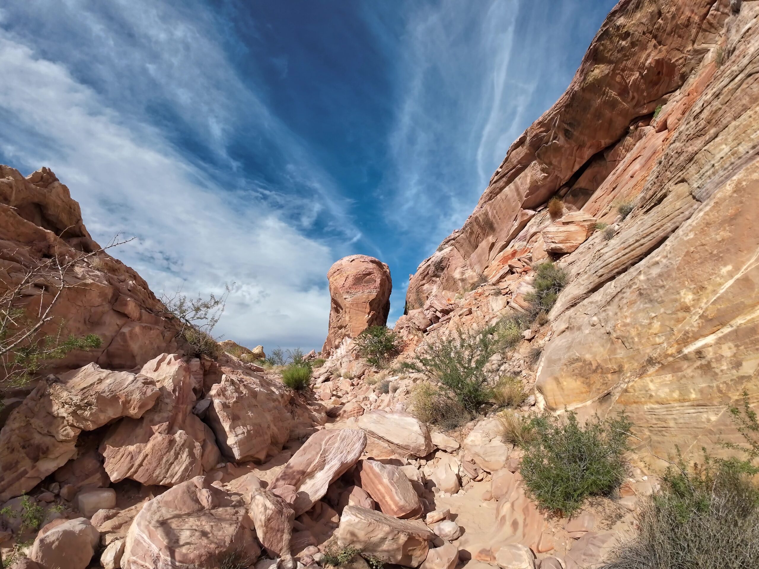 Huge Rock Formation on White Domes Trail